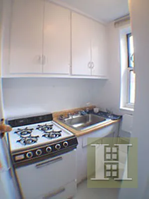 Rented by Halstead Real Estate | media 30