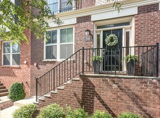 1949 Roland Clarke Pl, Reston, VA 20191