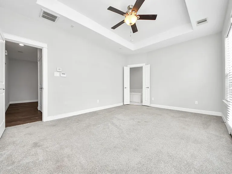 1805 Napa Creek Ln — Photo 21