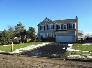 705 Independence Blvd, Lindenhurst, IL 60046