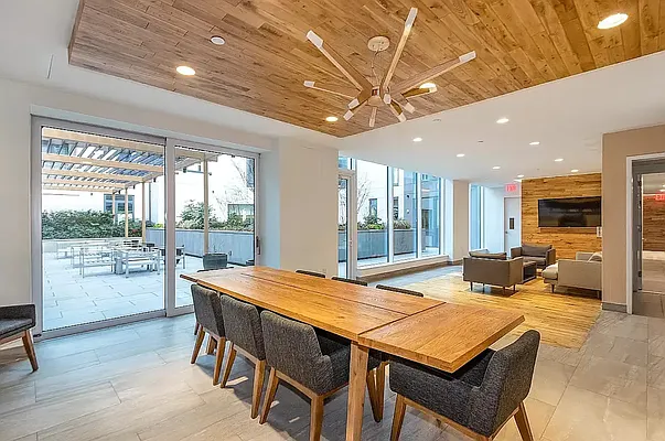 Rented by CiCi Realty Corporation | media 20