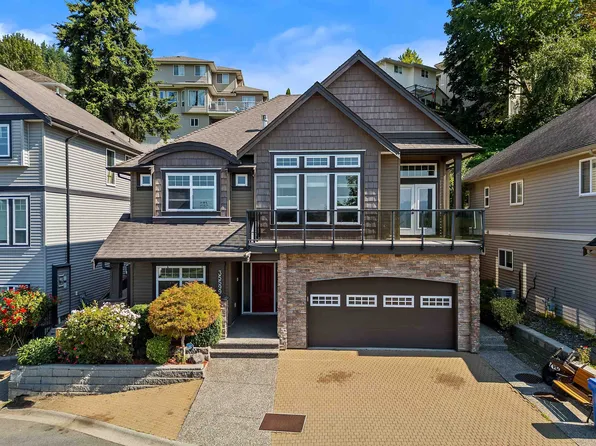 35599 Zanatta Ln, Abbotsford, BC V3G 0B4