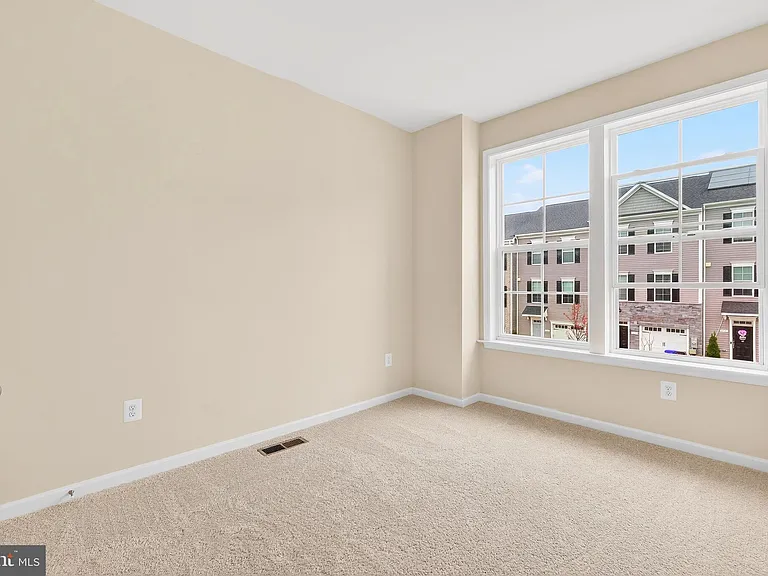 1017 Flester Ln — Photo 26