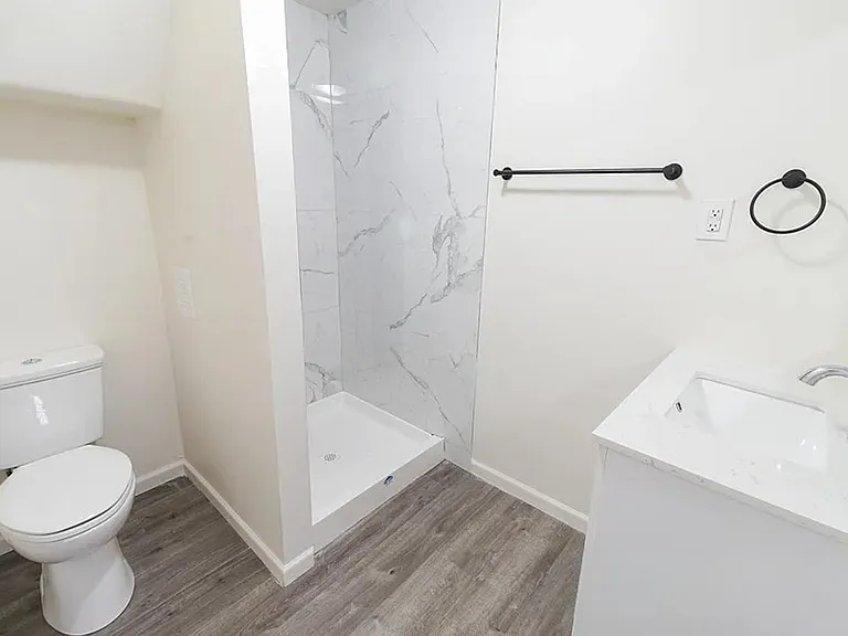 3025 W Saratoga Ave — Photo 11
