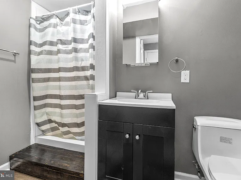 309 California Trl — Photo 14
