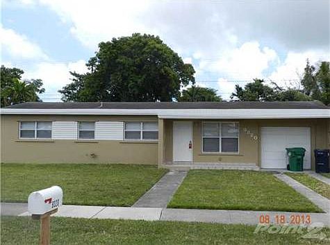 1st image of 9320 Martinique Dr