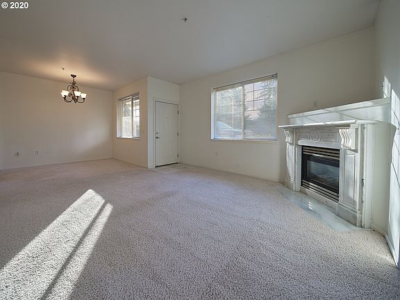 4th image of 10800 SE 17th Cir APT B-17