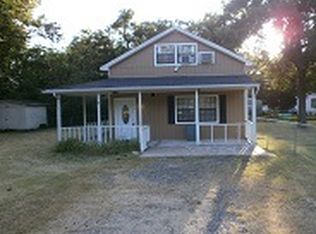 128 Edith St, Highlands, TX 77562