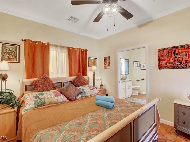 481 Benedict Dr — Photo 10