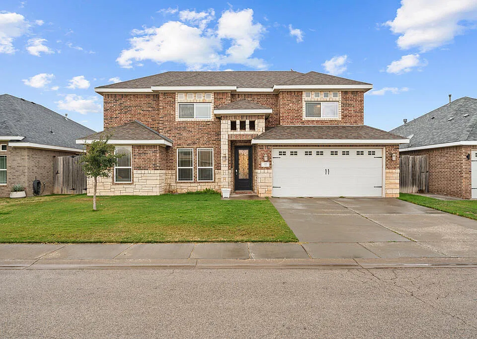 15 Cornwall Dr