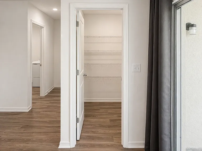 2093 Golden Beak Dr — Photo 10