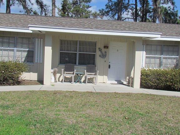 4th image of 10 SE Kings Bay Dr