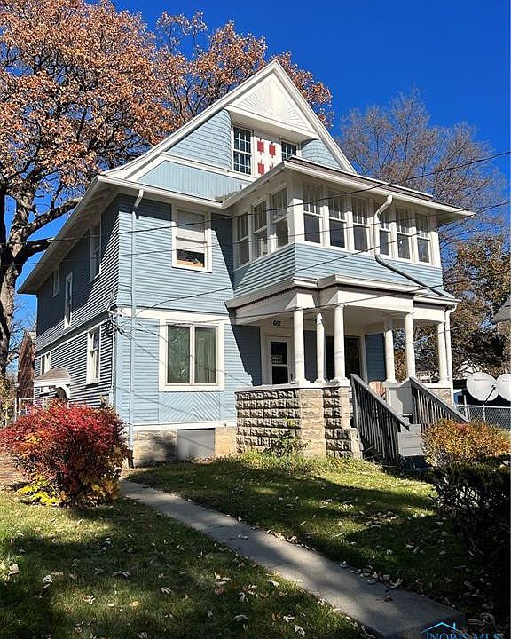 1st image of 662 Nesslewood Ave