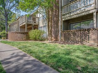 1604 Sharon Rd W APT 17, Charlotte, NC 28210