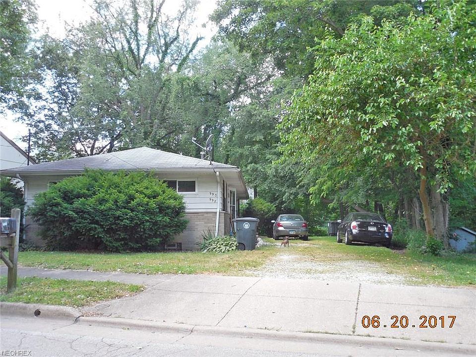 1st image of 990 & 992 Caddo Ave