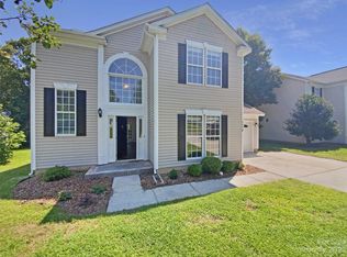 1118 Morning Glory Dr, Charlotte, NC 28262