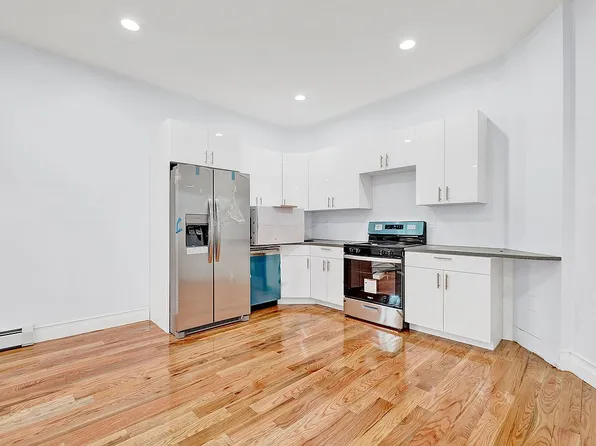 125 Norwood Ave, Brooklyn, NY 11208