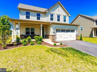 8860 Bancroft Dr, Waldorf, MD 20603