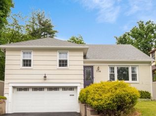 736 Salem Rd, Union, NJ 07083