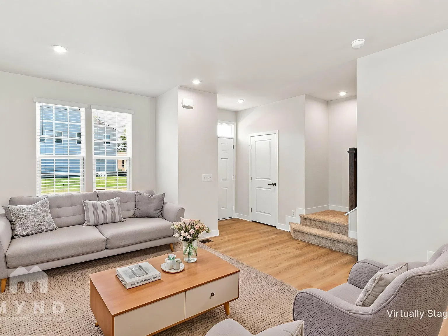 3 bed, 2.5 bath, 1634 sqft, $2,245 — Photo 2