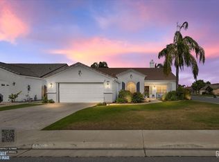 5200 Sand Castle Ct, Bakersfield, CA 93312