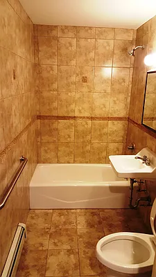 Rented by Virtual Real Estate | media 12