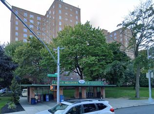 (Undisclosed Address), Fresh Meadows, NY 11365
