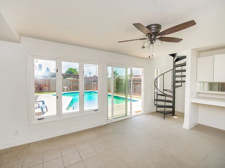 3069 Hayes Ave — Photo 30
