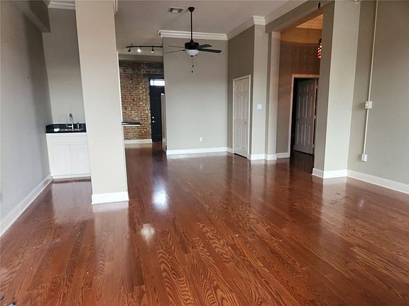 2nd image of 584 Front St Suite 206