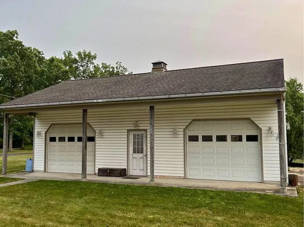 48 Woodside Rd, Perkasie, PA 18944