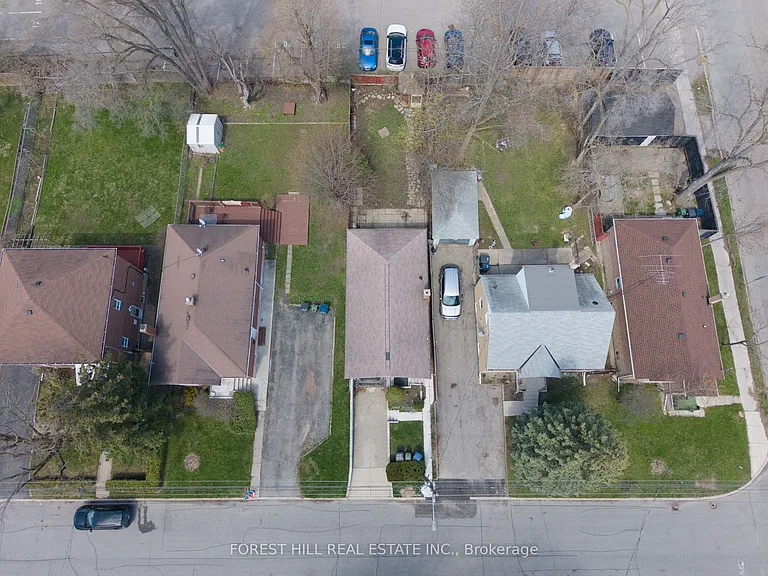 170 Bogert Ave — Photo 5