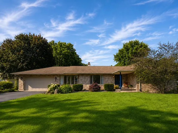 700 Waverly Rd, La Porte, IN 46350
