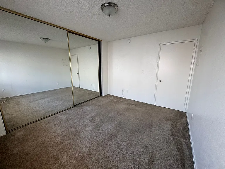 1340 W 255th St #2 — Photo 12