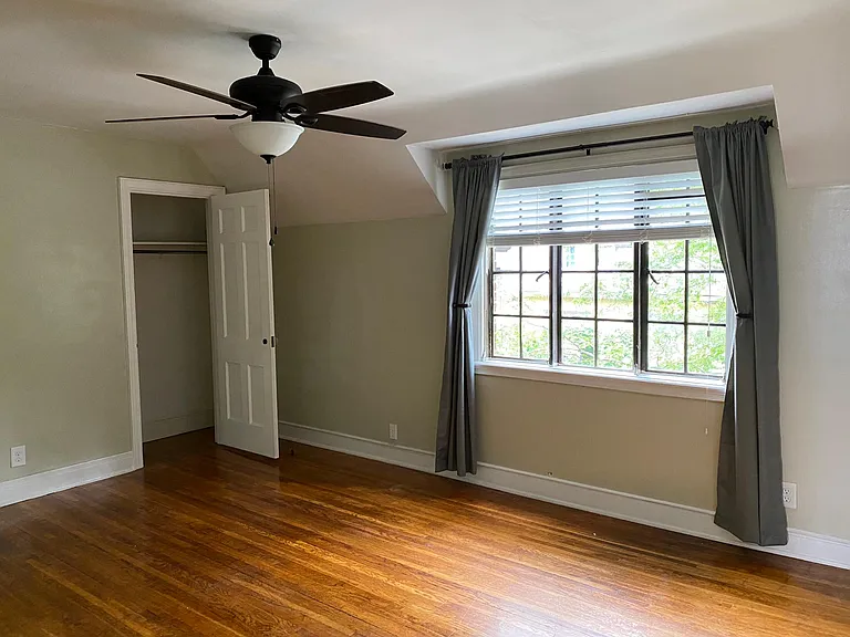 235 Rhoads Ave — Photo 12