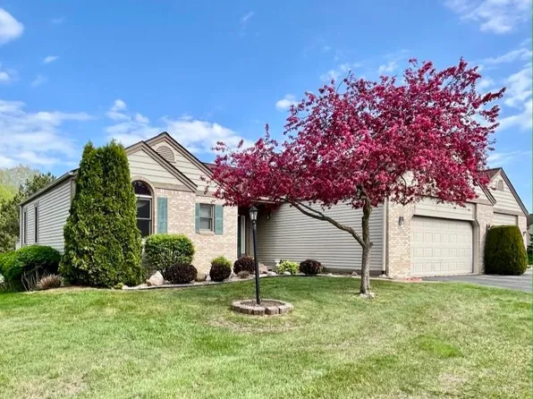 9350 Hillside Ct, Davison, MI 48423