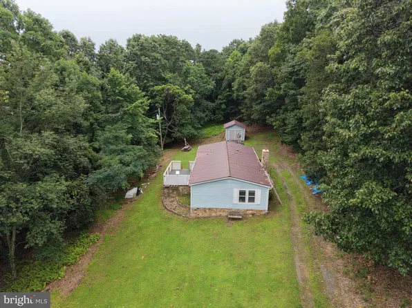 883 Morning Sun Ln, Franklin, WV 26807