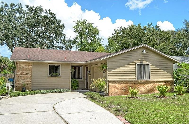1st image of 704 Osceola Dr