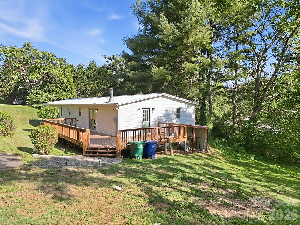 1st image of 118 Heather Dr