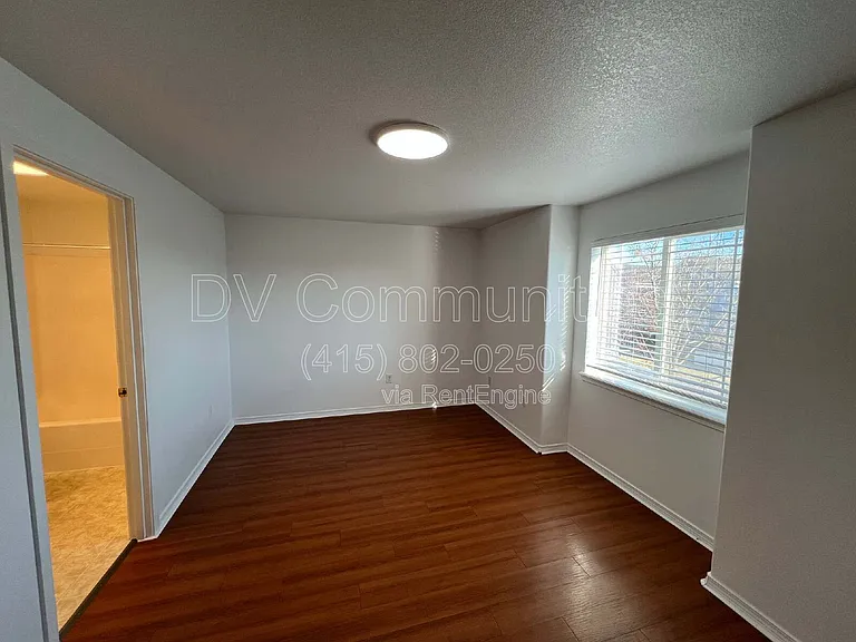 2521 NW Cedar Ave #1 — Photo 25