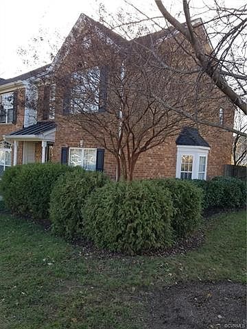 2nd image of 3801 Dominion Townes Cir