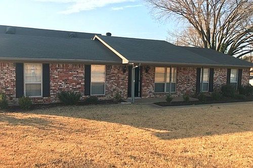 1st image of 6108 Waller Ln