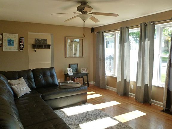 5th image of 7155 Broadmore Dr