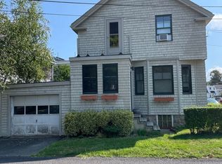 126 Houston Ave, Newport, RI 02840