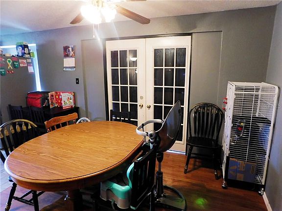 5th image of 10105 Vineyard Ln