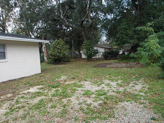 2nd image of 4526 Harbor View Dr