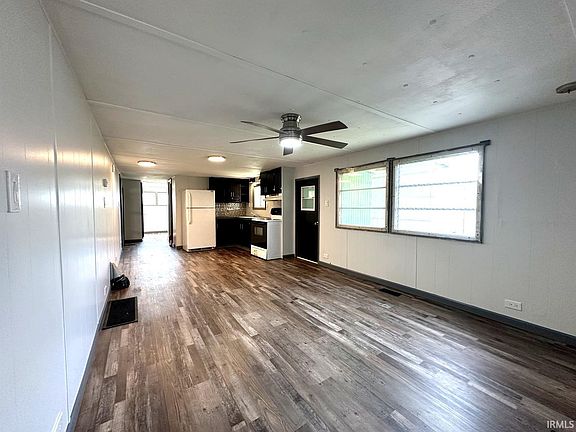 4th image of 3707 Tunnelton Rd