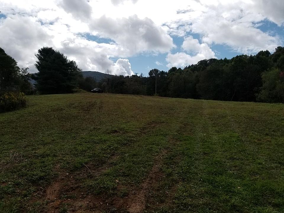 1st image of Elk Creek Pkwy