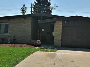 827 S Golf Cul De Sac St, Des Plaines, IL