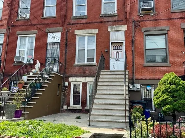205 Clerk St, Jersey City, NJ 07305