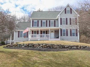 7 Tyler Dr, Goffstown, NH 03045